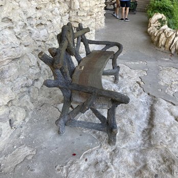 Japanese Tea Garden - Seating - Landmarks & Historical Buildings Near Me - San Antonio, Texas Japanese Tea Garden - Seating - Landmarks & Historical Buildings Near Me - San Antonio, Texas