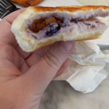 Tous Les Jours - Bakeries Near Me - Aurora, Colorado