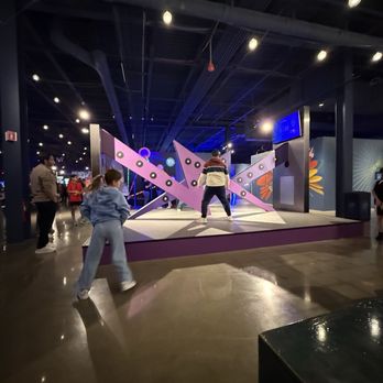 Level99 Natick - Inside - Challenge Courses Near Me - Natick, Massachusetts Level99 Natick - Inside - Challenge Courses Near Me - Natick, Massachusetts