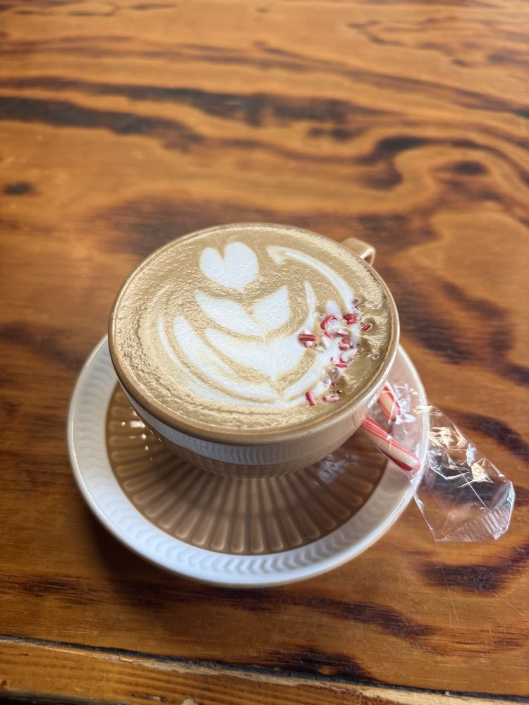 Daybreak Coffee Logo