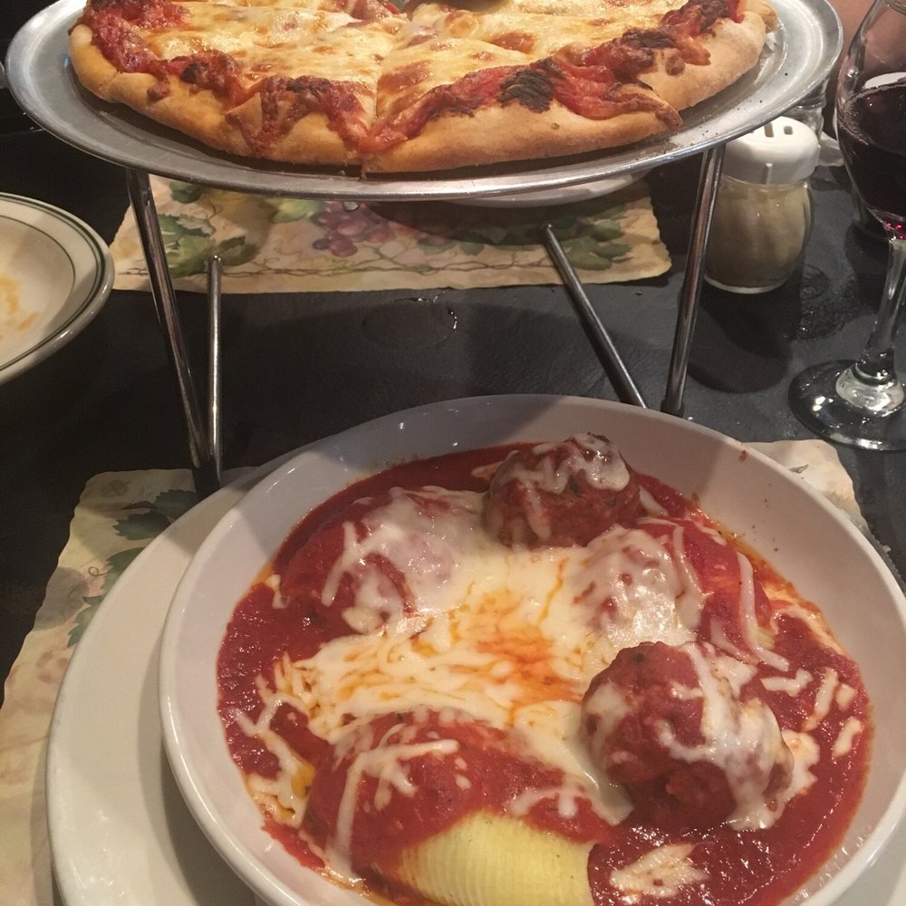 Michael’s Italian Restaurant - Pizza and stuffed shells with meatballs - Italian Near Me - Elkhart, Indiana