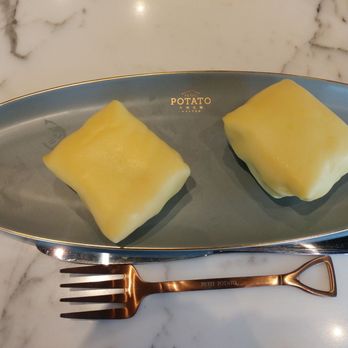 Petit Potato - Durian pocket - Taiwanese Near Me - Toronto, Ontario Petit Potato - Durian pocket - Taiwanese Near Me - Toronto, Ontario