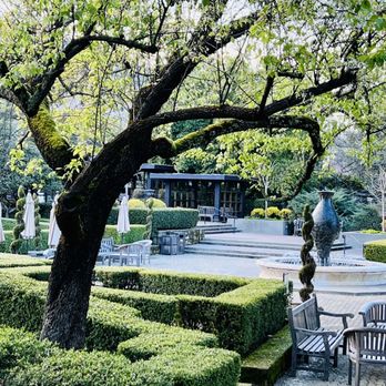 Beringer Vineyards - Wineries Near Me - St. Helena, California