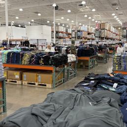 Large area of clothing ! Large area of clothing !