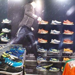 Karstadt sports - Ich lauf durch den Regen