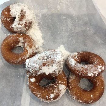 Sno Shack Restaurant - Powdered sugar donuts - Shaved Ice Near Me - Bakersfield, California Sno Shack Restaurant - Powdered sugar donuts - Shaved Ice Near Me - Bakersfield, California