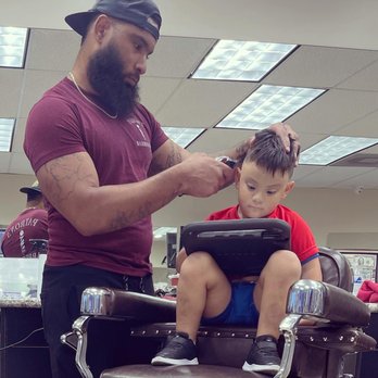 Patron's Barber Shop - Barbers Near Me - Van Nuys, California Patron's Barber Shop - Barbers Near Me - Van Nuys, California
