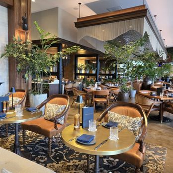 Proper Grit - Proper grit dining area - Bars Near Me - West Palm Beach, Florida