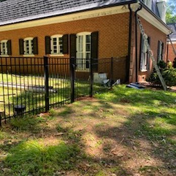 Thomas Fence - Fences & Gates Near Me - Lexington, North Carolina Thomas Fence - Fences & Gates Near Me - Lexington, North Carolina