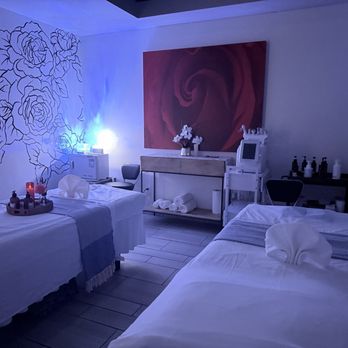 Adonis Bodyworks - Massage Near Me - Palm Springs, California Adonis Bodyworks - Massage Near Me - Palm Springs, California