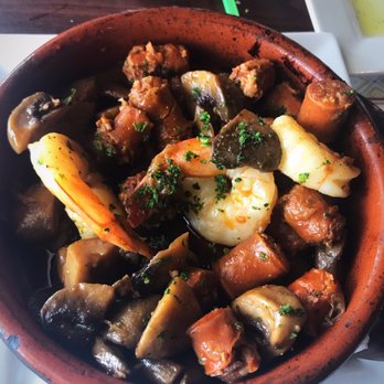 El Manchego Restaurant - Spanish Near Me - Miami, Florida
