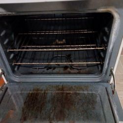 Blancos Cleaning - Before picture of oven!