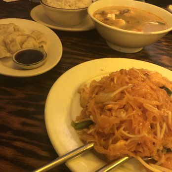 Melanee Thai - Thai Near Me - Los Angeles, California Melanee Thai - Thai Near Me - Los Angeles, California