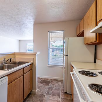 North Lake - Apartments Near Me - Elkhart, Indiana North Lake - Apartments Near Me - Elkhart, Indiana