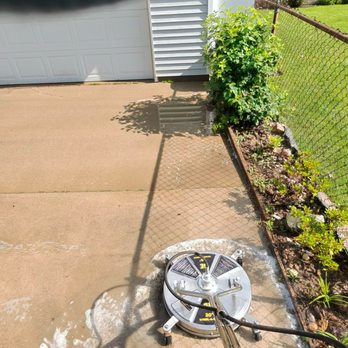 Sparkle Team - Driveway Cleaning - Pressure Washers Near Me - Royal Oak, Michigan Sparkle Team - Driveway Cleaning - Pressure Washers Near Me - Royal Oak, Michigan
