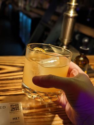 Paddock & Whisky by null