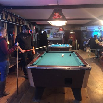 Clear River Tavern - Bars Near Me - Pittsfield, Vermont