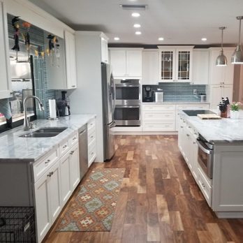 HomeWorks Construction and Design - a clean kitchen - General Contractors Near Me - Fort Myers, Florida HomeWorks Construction and Design - a clean kitchen - General Contractors Near Me - Fort Myers, Florida