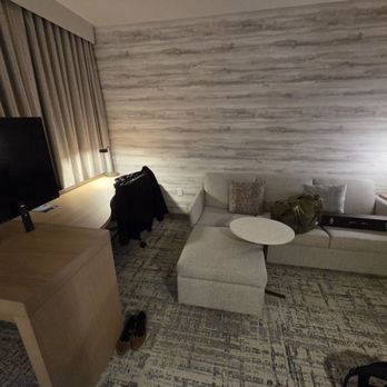 Residence Inn by Marriott - Living room - Hotels Near Me - Melville, New York