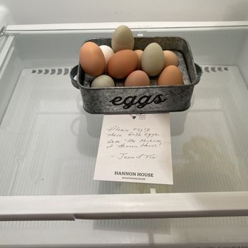 Hannon House - Best eggs I have had in my life!  Straight from their chickens.  Thank you Toni and Jason! - Vacation Rentals Near Me - Darby, Montana