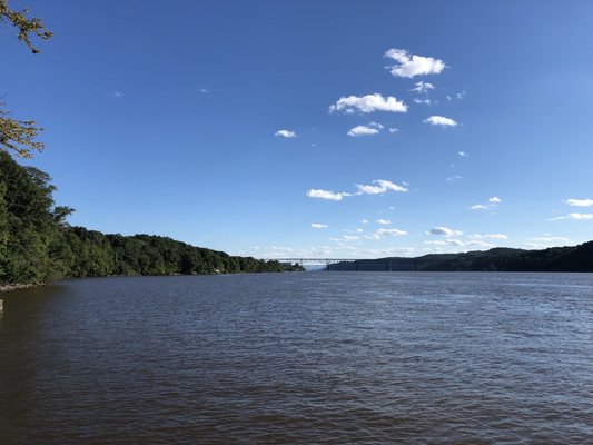 Quiet Cove Riverfront Park by null
