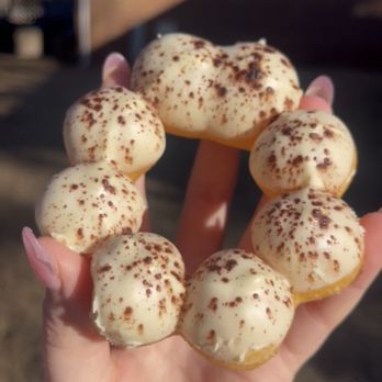 Mochibees - White Cocoa - Donuts Near Me - Alpharetta, Georgia Mochibees - White Cocoa - Donuts Near Me - Alpharetta, Georgia