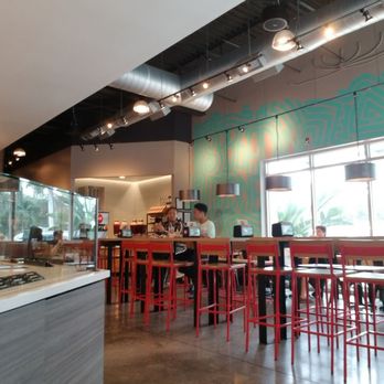 MOD Pizza - Dining area - Fast Food Near Me - Pembroke Pines, Florida