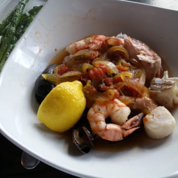 Port 305 - Cioppini stew, so excellent! - American Near Me - Quincy, Massachusetts Port 305 - Cioppini stew, so excellent! - American Near Me - Quincy, Massachusetts