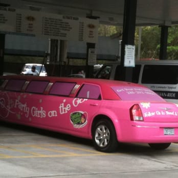 Aqua Auto Wash - Everyone comes here I guess - Car Wash Near Me - Conroe, Texas