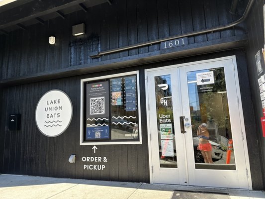 8oz Burger - Takeout & Delivery Only by null