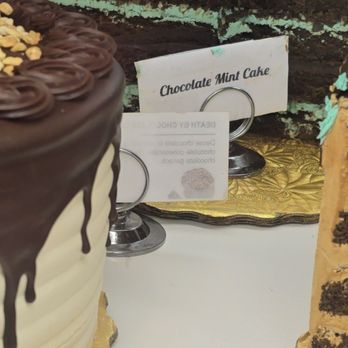 Rick's Dessert Diner - The chocolate mint cake - Desserts Near Me - Sacramento, California Rick's Dessert Diner - The chocolate mint cake - Desserts Near Me - Sacramento, California