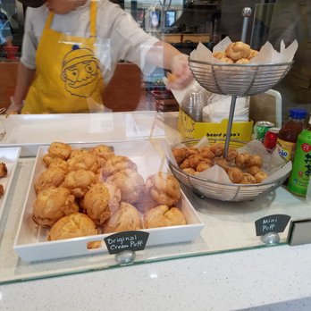 Beard Papa's - Desserts Near Me - San Mateo, California