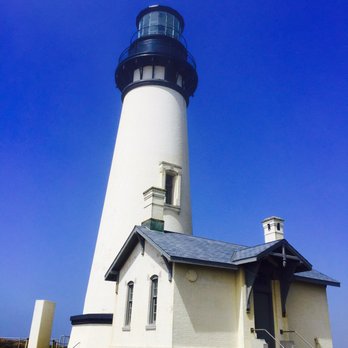 Yaquina Head Lighthouse - Landmarks & Historical Buildings Near Me - Newport, Oregon Yaquina Head Lighthouse - Landmarks & Historical Buildings Near Me - Newport, Oregon