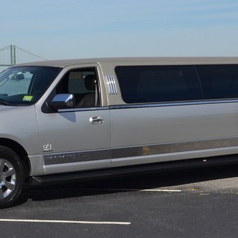 JBJ Limousine - Lincoln Navigator Stretch Limousine - Limos Near Me - Clementon, New Jersey JBJ Limousine - Lincoln Navigator Stretch Limousine - Limos Near Me - Clementon, New Jersey