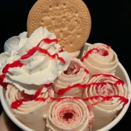 Strawberry cheesecake rolled ice cream. Strawberry Wafer. Strawberry cheesecake rolled ice cream. Strawberry Wafer.