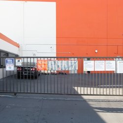 Public Storage