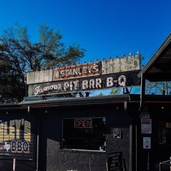 Stanley's Famous Pit Barbecue - Barbeque Near Me - Tyler, Texas Stanley's Famous Pit Barbecue - Barbeque Near Me - Tyler, Texas