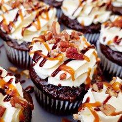  Miss Moffett’s Mystical Cupcakes