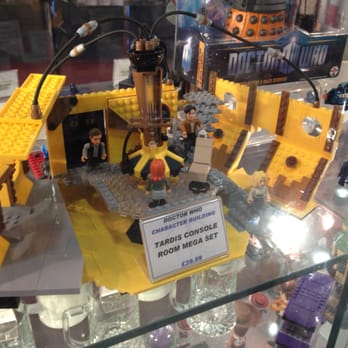 Forbidden Planet - WANT - Bookstores Near Me - London, XGL