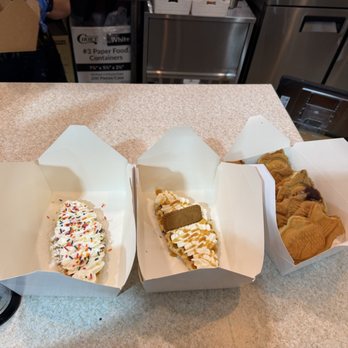 Maison De Croissant - Bakeries Near Me - Irvine, California