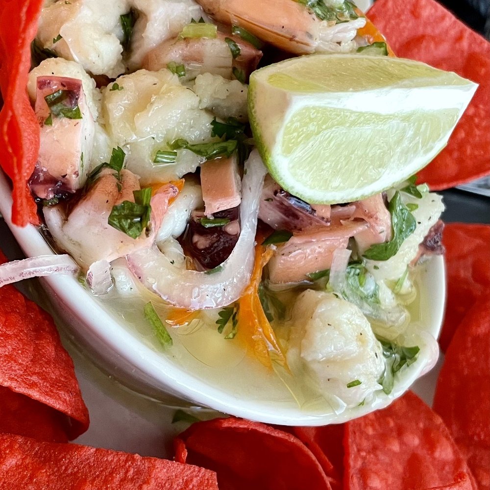 Ceviche mixto Ceviche mixto
