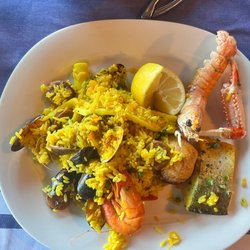 Chez Albert - Paella ....... Mmmmmm!