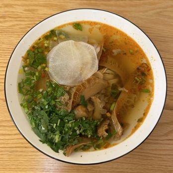 Walala Hand-Pulled Noodles - Braised Honey Comb Stew with Hand pulled Noodles - Noodles Near Me - Orlando, Florida