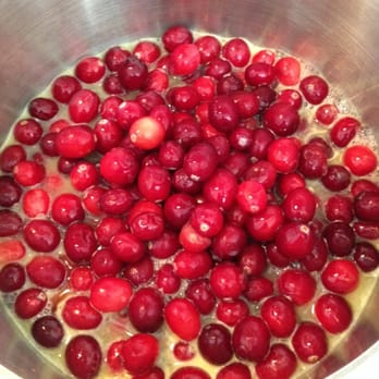 Vons - Making fresh cranberry sauce. - Grocery Near Me - Garden Grove, California Vons - Making fresh cranberry sauce. - Grocery Near Me - Garden Grove, California
