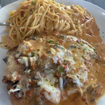 Cesare's  At The Beach - Pollo Cesare Augusto - Italian Near Me - Clearwater, Florida