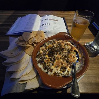 Yard House - Miguel's Cheese Dip with seasoned beef - New American Near Me - Mclean, Virginia Yard House - Miguel's Cheese Dip with seasoned beef - New American Near Me - Mclean, Virginia