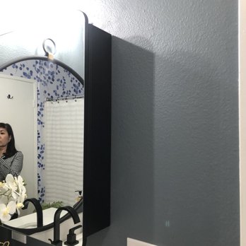 Handy Services - Installation of the medicine cabinet - Handyman Near Me Handy Services - Installation of the medicine cabinet - Handyman Near Me