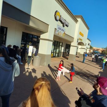 Happy Lemon - Opening day line. - Bubble Tea Near Me - Chandler, Arizona Happy Lemon - Opening day line. - Bubble Tea Near Me - Chandler, Arizona