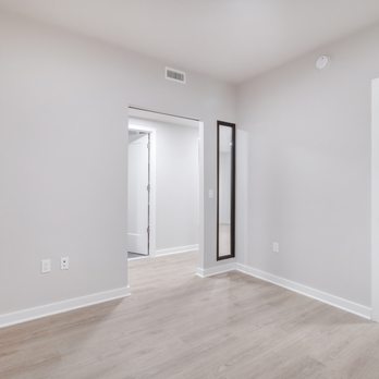 Reverb Apartments - Bedroom with Hard Surface Flooring - Apartments Near Me - Washington, DC, District of Columbia Reverb Apartments - Bedroom with Hard Surface Flooring - Apartments Near Me - Washington, DC, District of Columbia