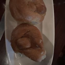 Buttery garlic rolls
